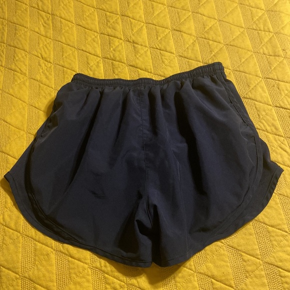 Nike Dri-Fit Shorts - Picture 2 of 4